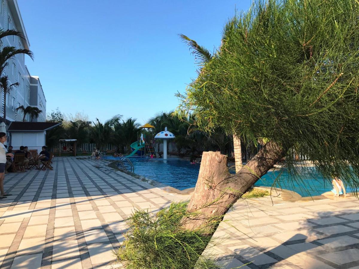 Oceanward Hotel & Resort لونغ  هاي المظهر الخارجي الصورة